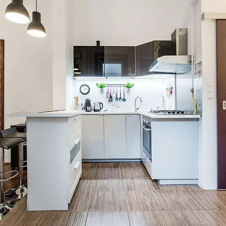 Orsi's Sweet & Lovely