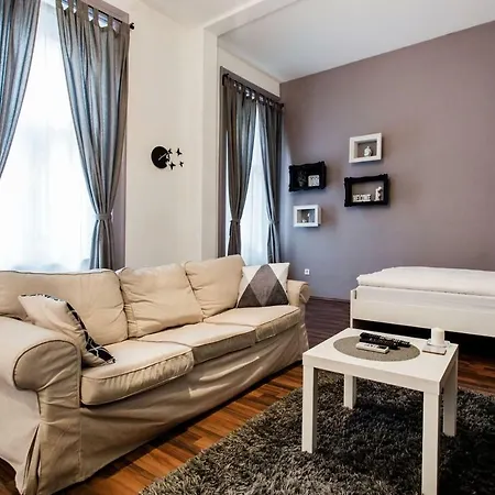 Orsi's Sweet & Lovely * Budapest