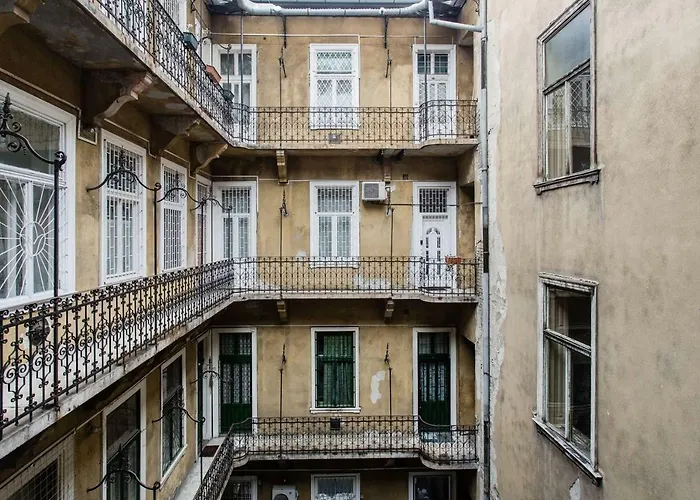 Orsi's Sweet & Lovely Apartment Budapest